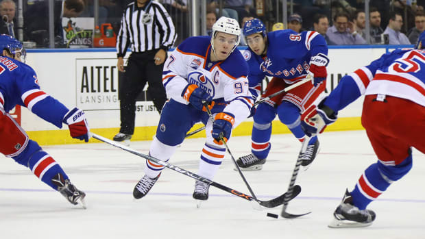 connor-mcdavid-oilers-nhl-1300_0.jpg